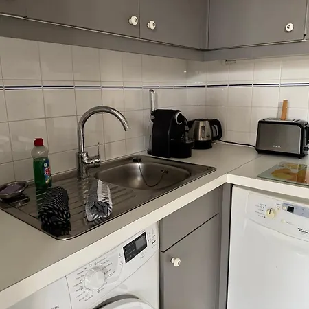 Ღ Atgier - Au Coeur Du Port, Spacieux Et Wifi Apartmán