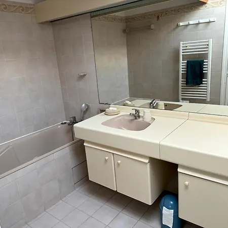 Apartmán Ღ Atgier - Au Coeur Du Port, Spacieux Et Wifi 3*